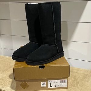 Genuine UGG Australia K Classic Tall Boots